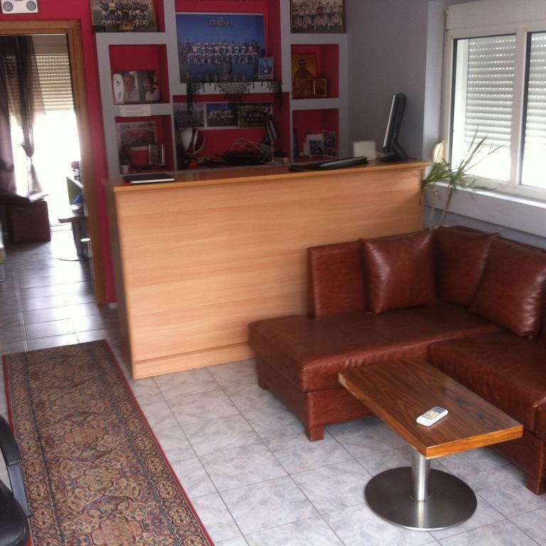 Hotel Loga Tycheron Exterior photo