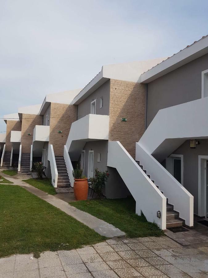 Hotel Loga Tycheron Exterior photo